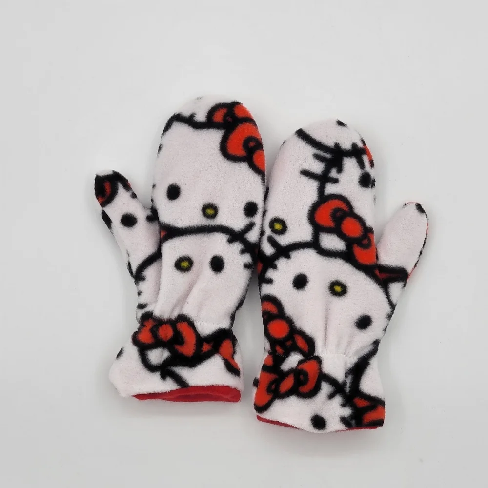 Handmade Fabulous Fleece Kids Winter Set Kitty Print Accessories . The hat is fo